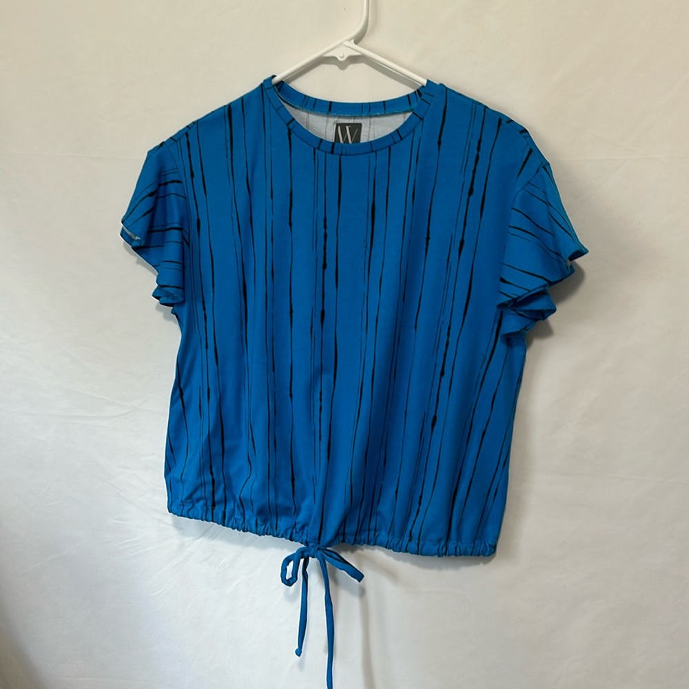 Worthington flutter sleeve shirt